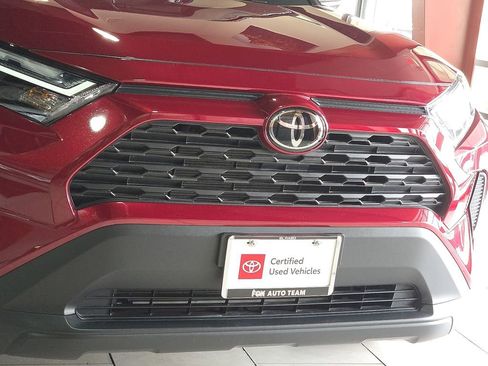Certified 2025 Toyota RAV4 LE image 8