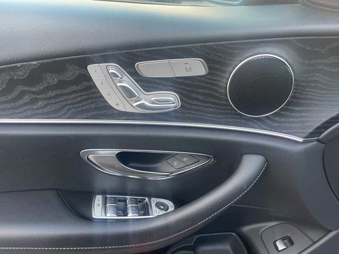 Used 2019 Mercedes-Benz E 300 E 300 SEDAN 4D w/ AMG Line Exterior image 18