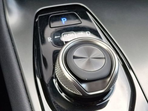 Used 2025 Lexus RZ 450e image 15