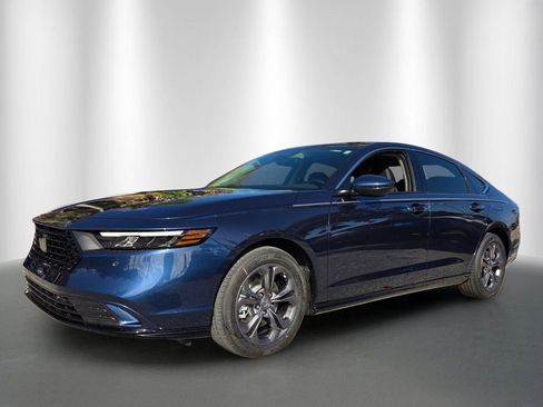 New 2026 Honda Accord EX-L image 3