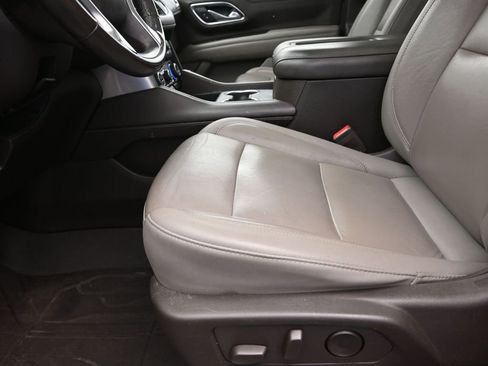 Used 2021 Chevrolet Tahoe LT w/ Rear Media and Nav Package RWD image 13