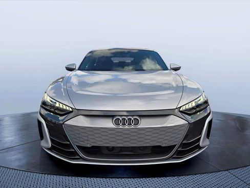 Used 2022 Audi e-tron GT Premium Plus AWD/4WD image 8
