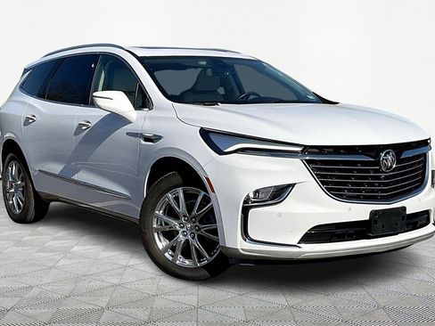 Used 2023 Buick Enclave Essence w/ Experience Buick Package image 1