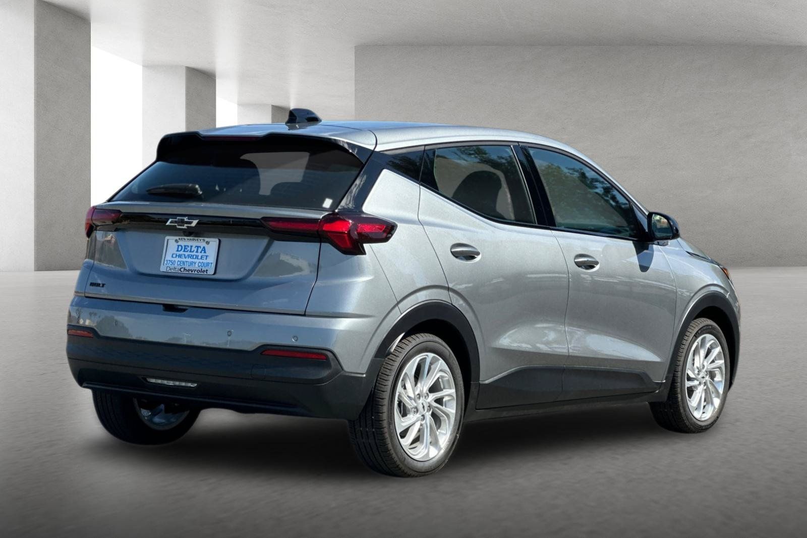 New 2027 Chevrolet Bolt LT w/ Comfort Package FWD image 4