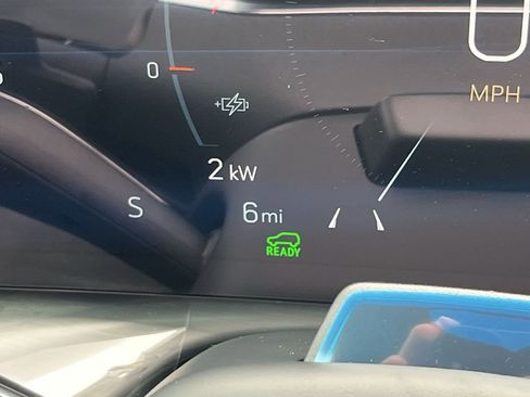 New 2026 Cadillac Vistiq Sport image 4