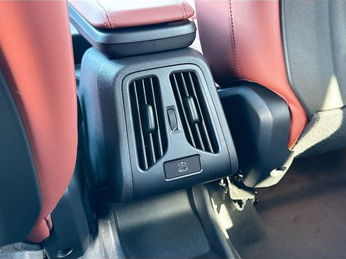 New 2026 BMW X1 xDrive28i w/ Convenience Package image 20