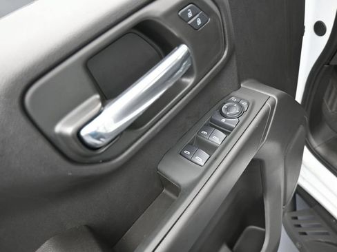 Used 2024 Chevrolet Silverado 1500 Custom Trail Boss AWD/4WD image 13