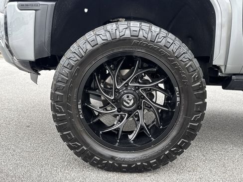 Used 2024 GMC Sierra 3500 Denali Ultimate image 13