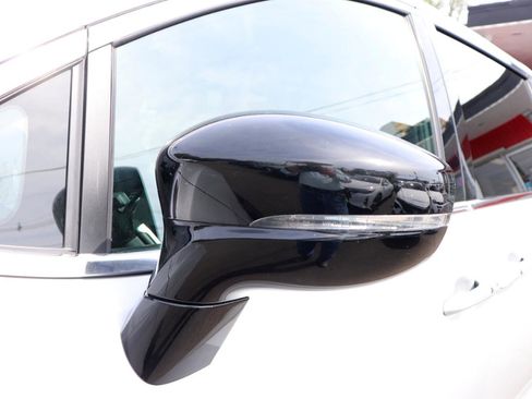 Used 2026 Chrysler Pacifica Select FWD image 63