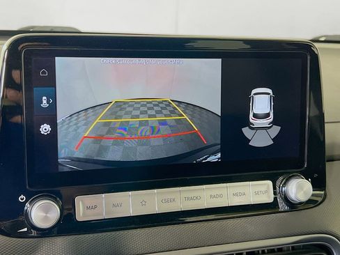 Used 2022 Hyundai Kona Limited FWD image 14