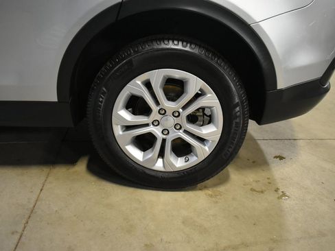 Used 2020 Land Rover Discovery Sport S image 46