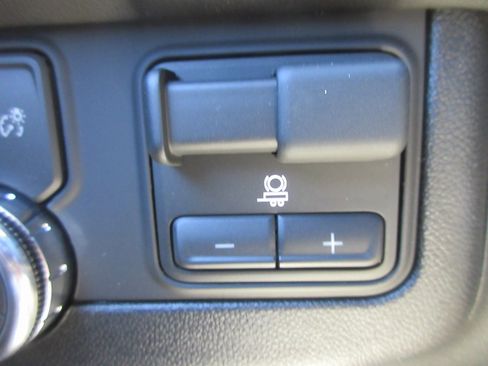 New 2026 GMC Yukon Elevation image 20