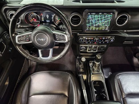 Used 2020 Jeep Wrangler Unlimited Sahara AWD/4WD image 45