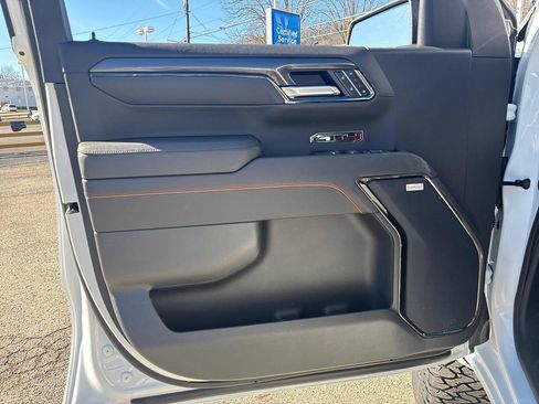 New 2026 GMC Sierra 1500 AT4 w/ AT4 Premium Package image 9