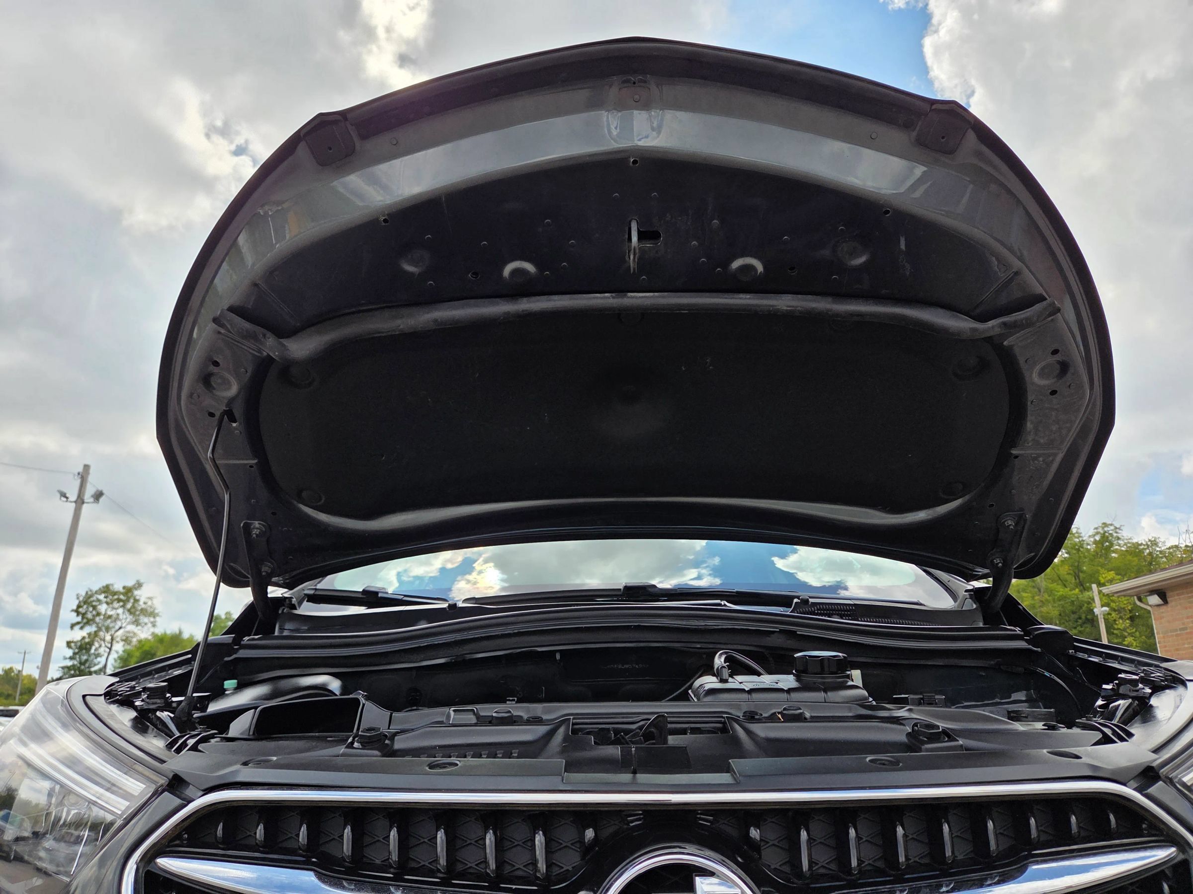 Used 2018 Buick Encore Preferred FWD image 23