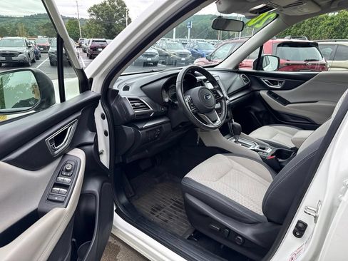 Used 2020 Subaru Forester Premium AWD/4WD image 20