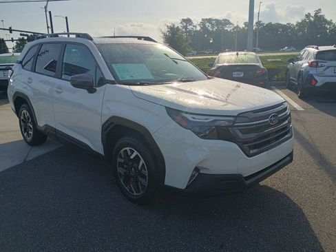 Certified 2026 Subaru Forester Premium AWD/4WD image 3