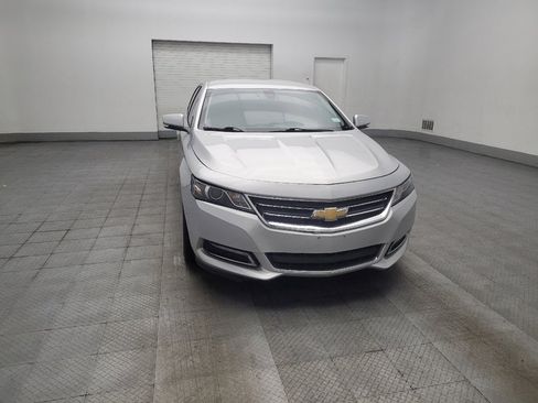 Used 2019 Chevrolet Impala LT FWD image 14