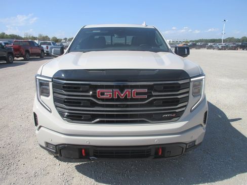 New 2026 GMC Sierra 1500 AT4 w/ AT4 Premium Package image 11