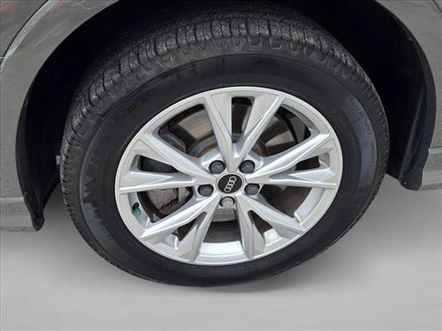 Used 2022 Audi Q3 2.0T Premium AWD/4WD image 22