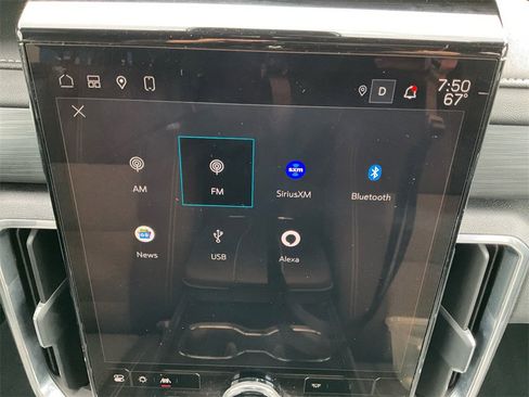 Used 2025 GMC Acadia Elevation image 19