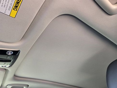 New 2026 Kia Sorento X-Line EX image 18