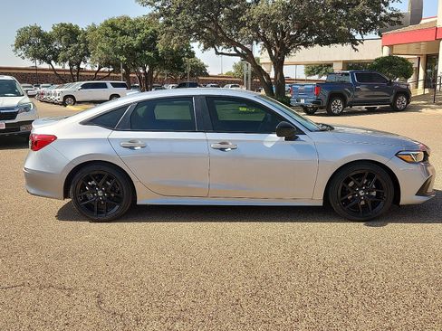 Used 2022 Honda Civic Sport image 5