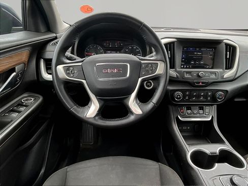 Used 2018 GMC Terrain SLE FWD image 8