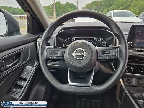 Used 2024 Nissan Rogue S AWD/4WD image 24
