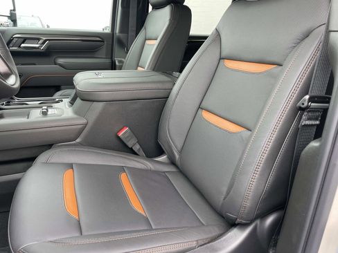 New 2026 GMC Sierra 2500 AT4 w/ AT4 Premium Plus Package AWD/4WD image 22