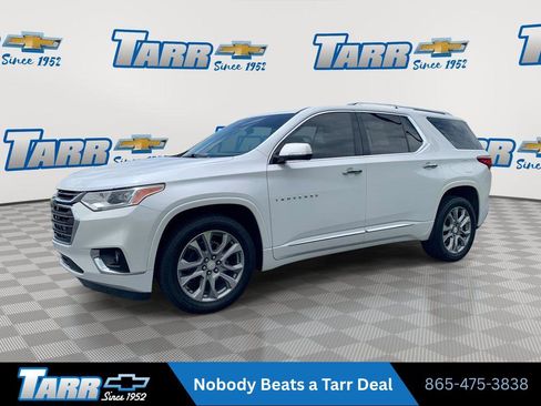 Used 2019 Chevrolet Traverse Premier w/ Driver Confidence II Package FWD image 1