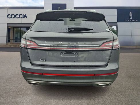 Certified 2023 Lincoln Nautilus Reserve image 5