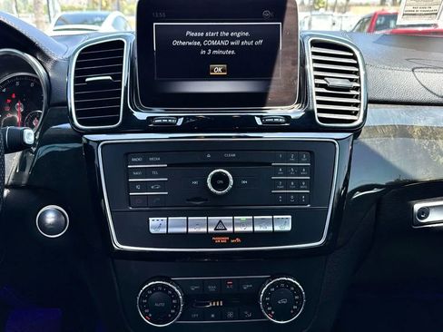 Used 2018 Mercedes-Benz GLS 450 4MATIC w/ Premium Package image 18