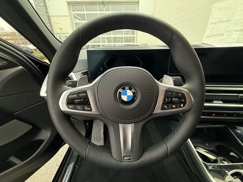 New 2026 BMW X6 xDrive40i image 17