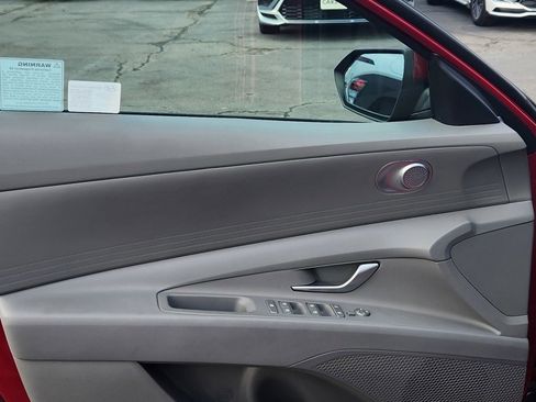 Certified 2025 Hyundai Elantra Blue image 13