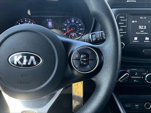 Used 2021 Kia Soul LX FWD image 9
