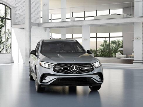 Used 2026 Mercedes-Benz GLC 300 4MATIC image 8