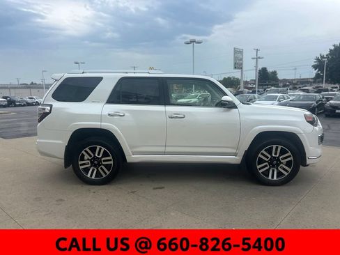 Used 2018 Toyota 4Runner Limited AWD/4WD image 5