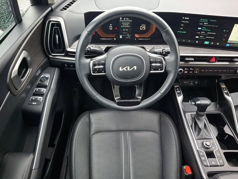 Used 2025 Kia Sorento X-Line EX image 16