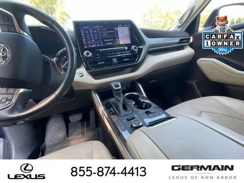 Used 2020 Toyota Highlander Limited AWD/4WD image 20