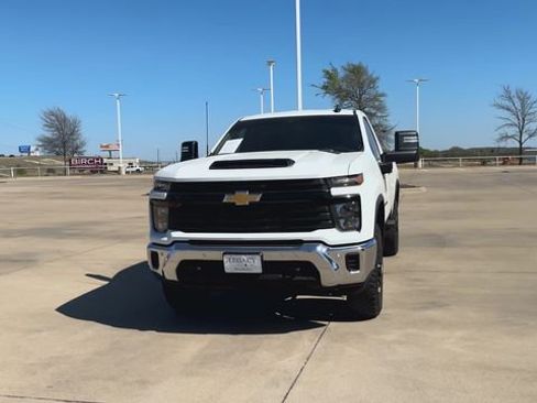 Certified 2025 Chevrolet Silverado 2500 W/T w/ WT/CX Safety Package image 4