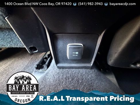 Used 2024 Jeep Compass Latitude AWD/4WD image 24