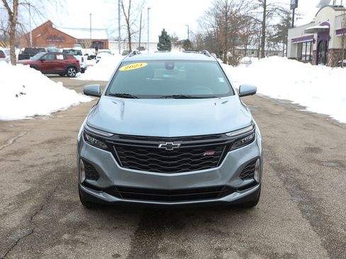 Used 2024 Chevrolet Equinox RS w/ RS Leather Package image 9