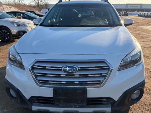 Used 2017 Subaru Outback 2.5i Limited image 4