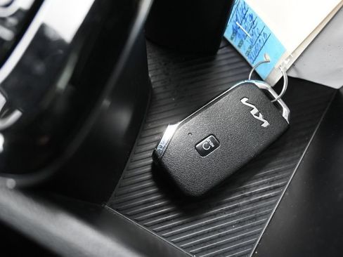 Used 2024 Kia Sportage X-Pro Prestige AWD/4WD image 19