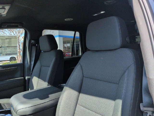 Used 2026 Chevrolet Tahoe LS RWD image 19