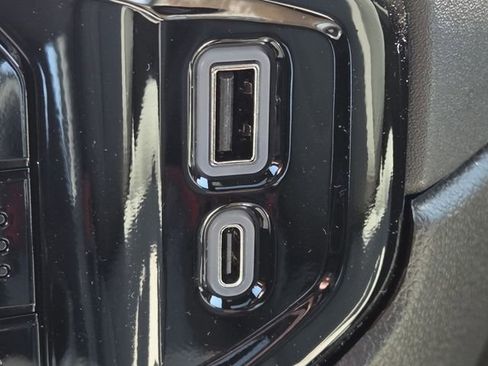 New 2026 GMC Sierra 2500 SLT w/ Max Trailering Package AWD/4WD image 10