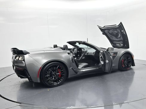 Used 2016 Chevrolet Corvette Z06 w/ 3LZ Preferred Equipment Group RWD image 70