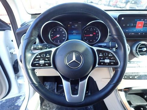 Used 2022 Mercedes-Benz GLC 300 4MATIC image 23