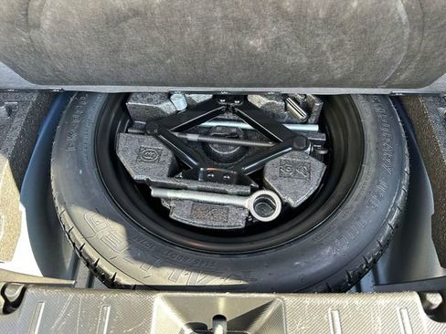 Used 2018 Subaru Crosstrek 2.0i Premium w/ Eyesight System image 26